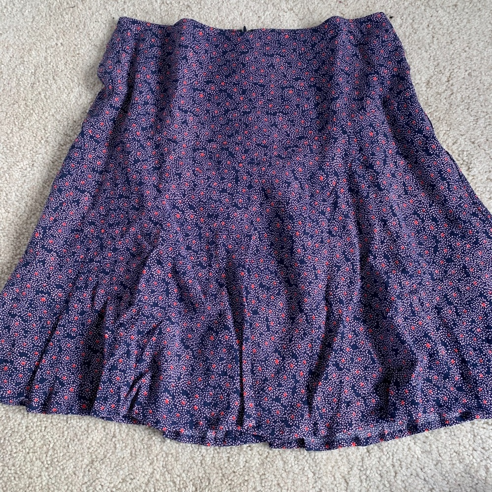 Loose Skirt with flowers